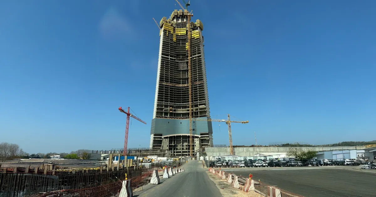 La JEC Tower di Jeddah: un nuovo simbolo nel deserto saudita